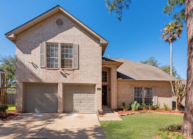Property at 2415 Village Dale Ave, Houston, TX 77059, 4 beds, 2.5 baths