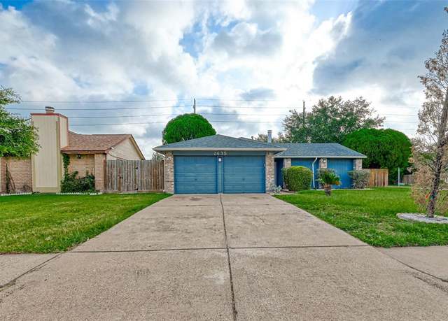 Property at 7635 Loro Linda Dr, Houston, TX 77083, 3 beds, 2 baths