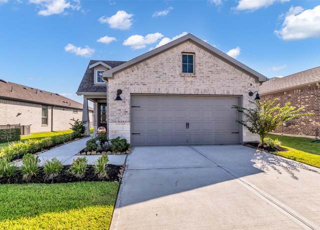 Property at 8015 Prospect Dr, Fulshear, TX 77441, 2 beds, 2 baths