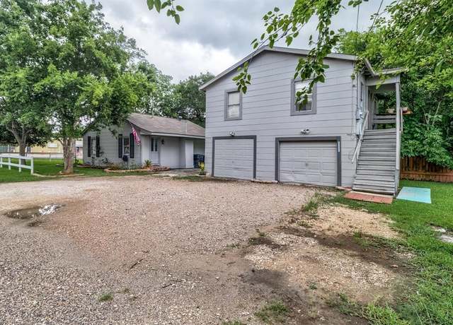 Property at 4114 Victoria Ave, Dickinson, TX 77539, 5 beds