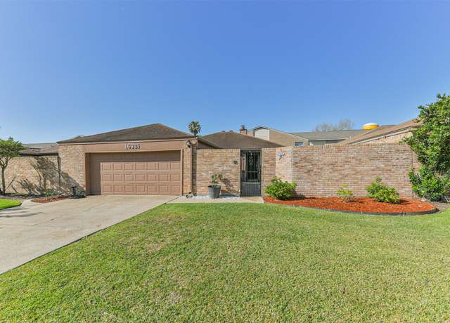 Property at 16931 Amidon Dr, Spring, TX 77379, 3 beds, 2 baths