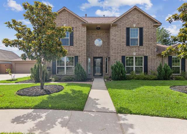 Property at 3405 Stonecrest Ct, Pearland, TX 77581, 5 beds, 4 baths
