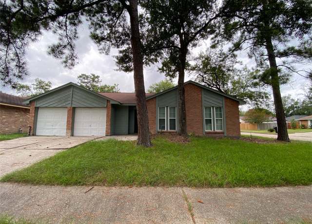 Property at 8043 Barnhill Dr, Humble, TX 77338, 3 beds, 2 baths