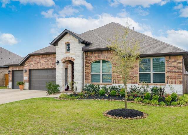 Property at 31403 Raleigh Creek Dr, Tomball, TX 77375, 4 beds, 3 baths