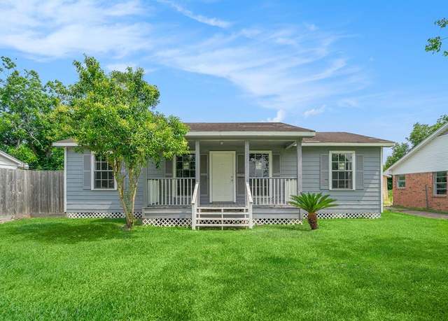 Property at 3517 Sparrow St, Houston, TX 77051, 3 beds, 2 baths