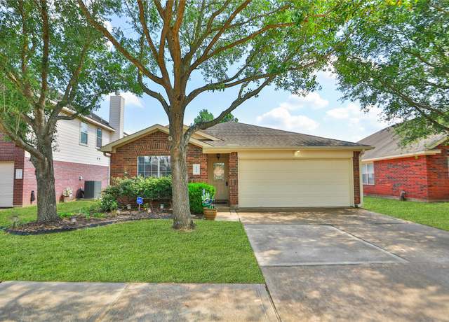Property at 19119 Mossy Hedge Ln, Katy, TX 77449, 3 beds, 2 baths