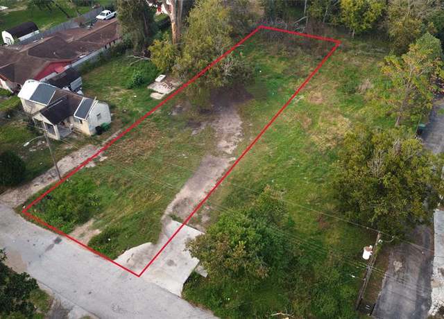 Property at 6305 Kashmere St, Houston, TX 77026