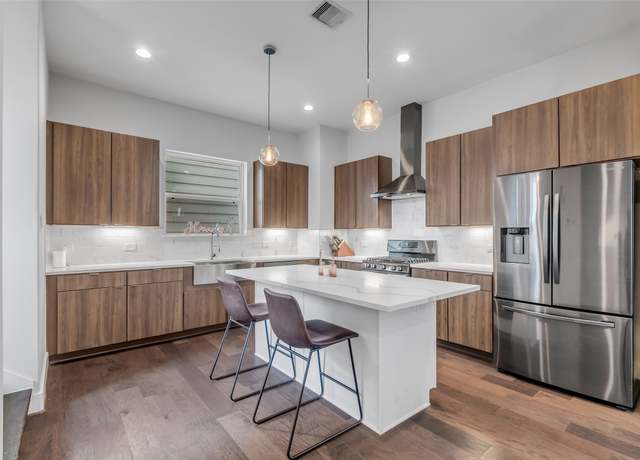 Property at 413 N Nagle St Unit B, Houston, TX 77003, 3 beds, 3.5 baths