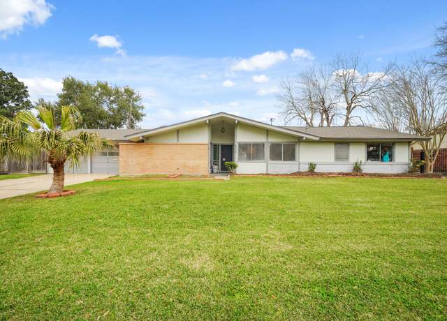 Property at 4510 Silverwood Dr, Houston, TX 77035, 4 beds, 3 baths