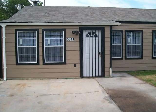 Property at 5311 Lyndhurst Dr, Houston, TX 77033, 3 beds, 1.5 baths