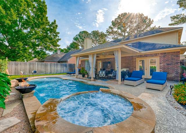 Property at 14507 Huntmont Dr, Cypress, TX 77429, 4 beds, 2.5 baths