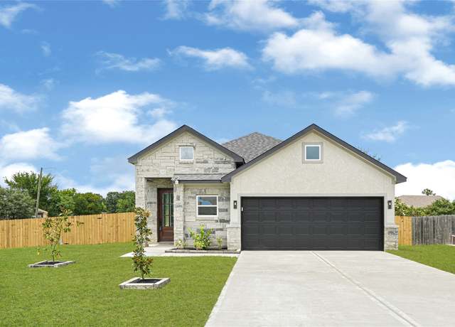 Property at 12928 Oakwood Cir, Willis, TX 77318, 4 beds, 3 baths