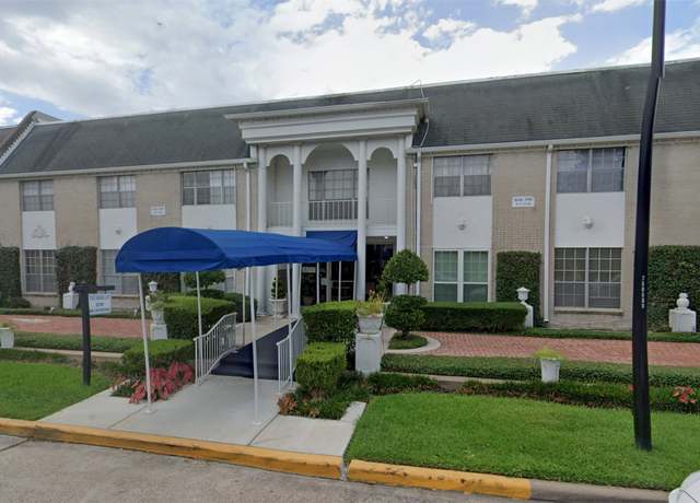 Property at 2700 Bellefontaine St Unit A25, Houston, TX 77025, 2 beds, 2 baths
