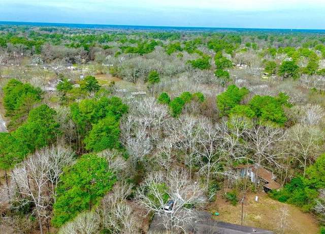 Property at 20025 Heights Blvd, New Caney, TX 77357, 4 beds, 2.5 baths