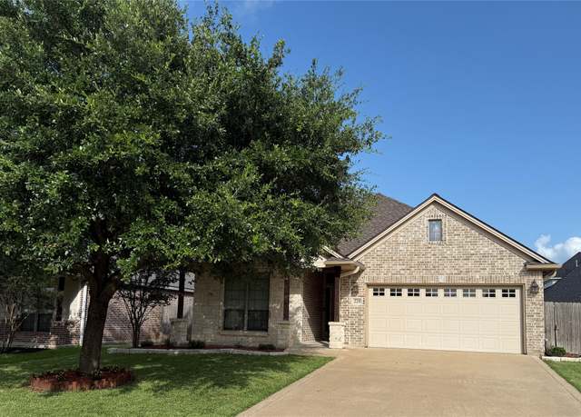 Property at 228 Passendale Ln, College Station, TX 77845, 3 beds, 2 baths