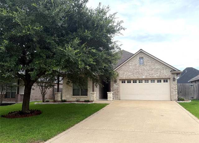 Property at 228 Passendale Ln, College Station, TX 77845, 3 beds, 2 baths