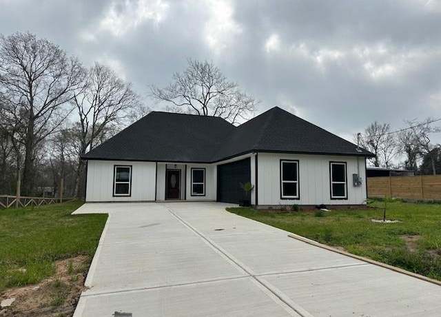 Property at 24629 Waterford St, Hempstead, TX 77445, 3 beds, 2 baths