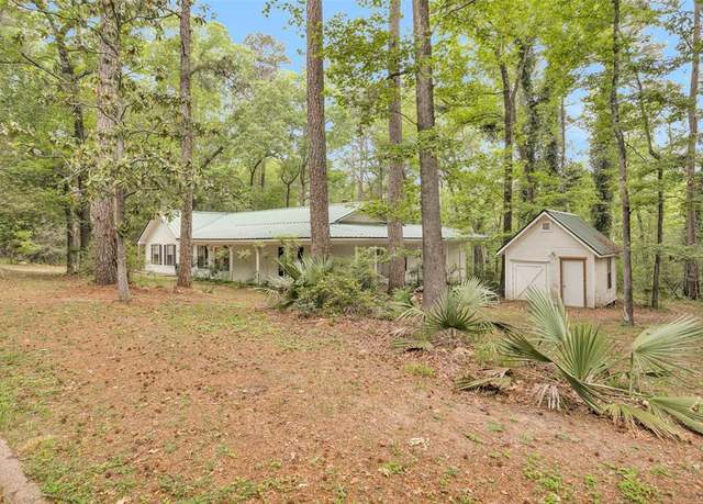 Property at 24614 Spruce, Huntsville, TX 77320, 2 beds, 2.5 baths