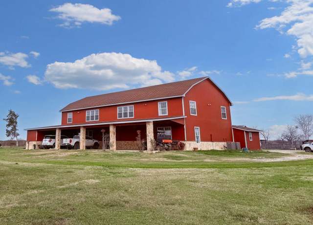 Property at 8570 Sunny Side Rd, Hempstead, TX 77445, 5 beds, 3 baths