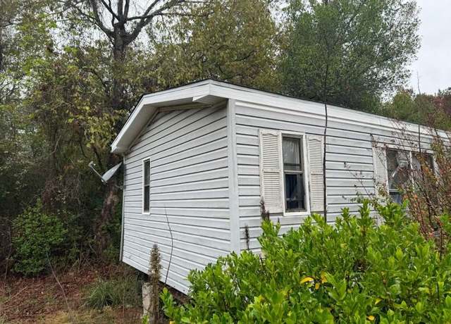 Property at 1218 County Road 722, Buna, TX 77612, 3 beds, 1 bath