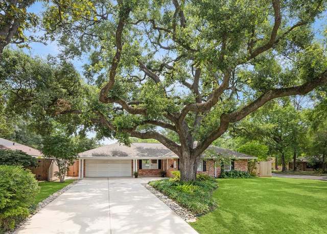 Property at 1702 Parana Dr, Houston, TX 77080, 3 beds, 2 baths