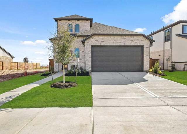 Property at 29855 Cotton Kress Ct, Fulshear, TX 77441, 5 beds, 3 baths