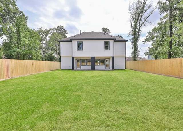 Property at 8229 Hamlet St, Houston, TX 77078, 3 beds, 2 baths