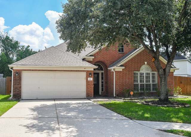 Property at 707 New Pines Dr, Spring, TX 77373, 3 beds, 2 baths