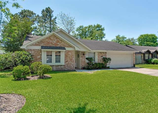 Property at 14506 Duncannon Dr, Houston, TX 77015, 3 beds, 2 baths