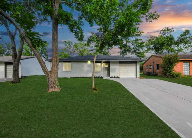 Property at 15318 Corsair Rd, Houston, TX 77053, 3 beds, 2 baths
