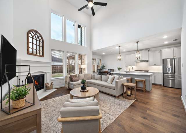 Property at 10638 Kingston Spring Dr, Missouri City, TX 77459, 4 beds, 3.5 baths