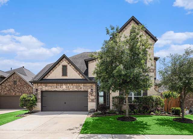 Property at 5711 Greenwood Colony Ct, Houston, TX 77059, 5 beds, 4.5 baths