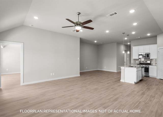 Property at 26115 Ethereal Rd, La Marque, TX 77568, 4 beds, 2 baths