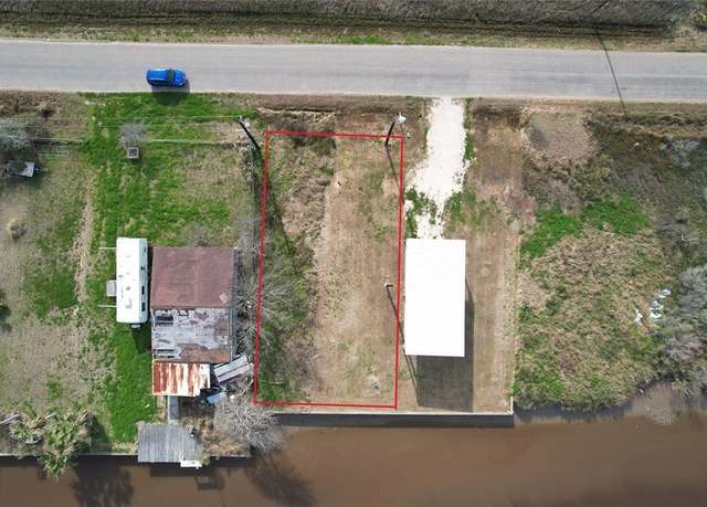 Property at 2133 County Road 299 Heron, Sargent, TX 77414