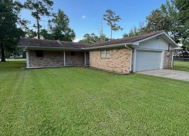 Property at 410 Kennedy Dr, Vidor, TX 77662, 3 beds, 2 baths