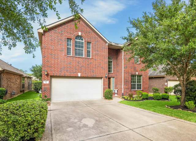 Property at 30 Black Swan Ct, Magnolia, TX 77354, 4 beds, 2.5 baths