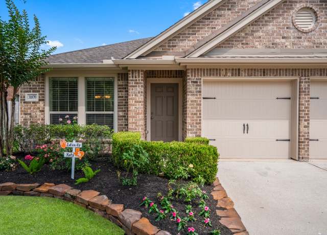Property at 31870 Forest Park Trl, Conroe, TX 77385, 4 beds, 2 baths
