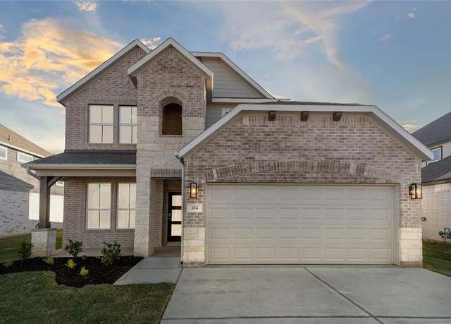 Property at 304 East Tranquil Fields Ln, Waller, TX 77484, 5 beds, 3.5 baths
