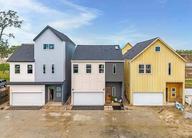 Property at 3907 Yale Heights Dr, Houston, TX 77018, 4 beds, 3.5 baths