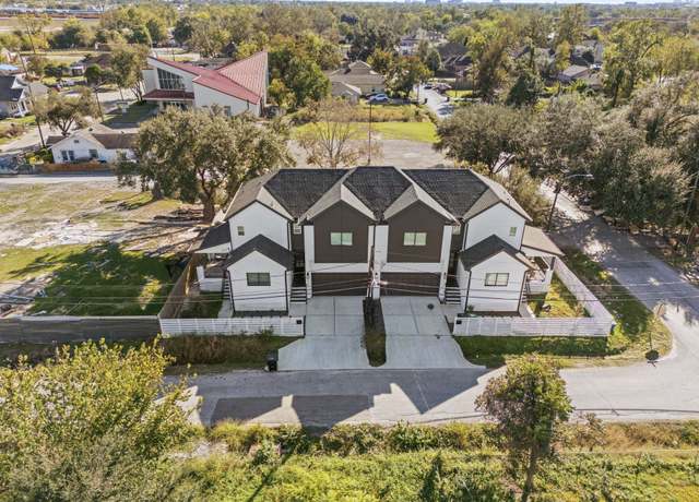 Property at 3034 Wayne St Unit A-B, Houston, TX 77026, 3 beds, 2 baths