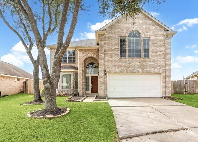 Property at 15027 Moss Bridge Ln, Sugar Land, TX 77498, 3 beds, 2.5 baths