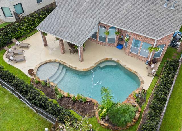 Property at 3402 Legends Mist Dr, Spring, TX 77386, 4 beds, 3.5 baths