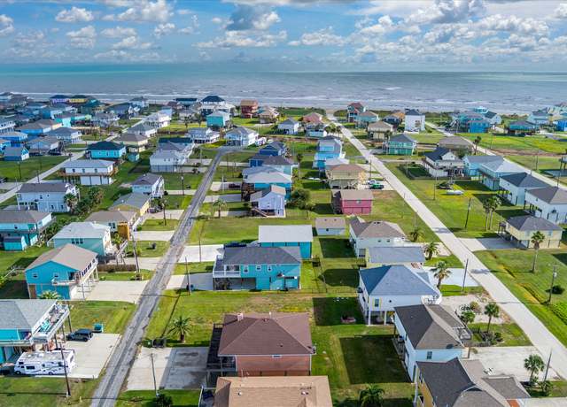 Property at 985 Biscayne, Crystal Beach, TX 77650