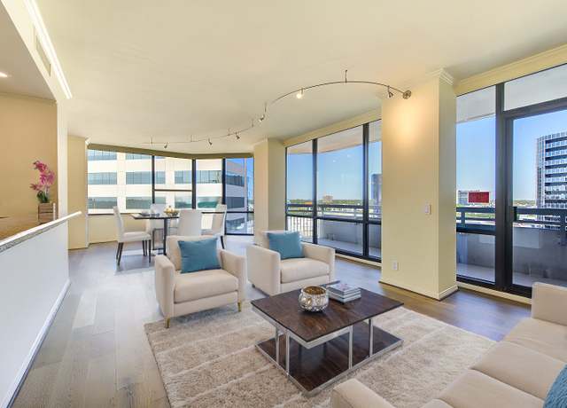Property at 14 Greenway Unit 12R, Houston, TX 77046, 3 beds, 2 baths