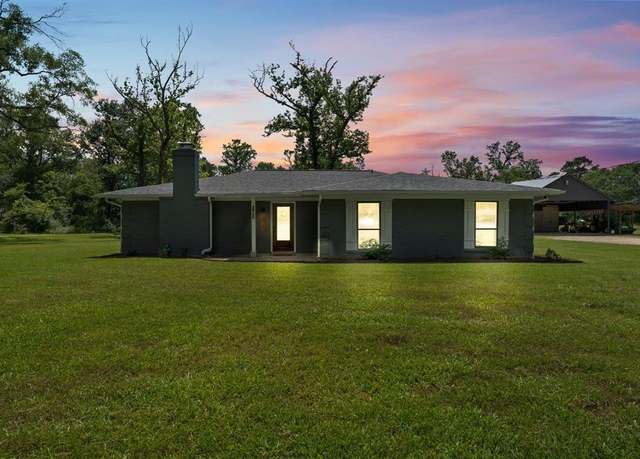 Property at 10792 Stidham Rd, Conroe, TX 77302, 3 beds, 2 baths