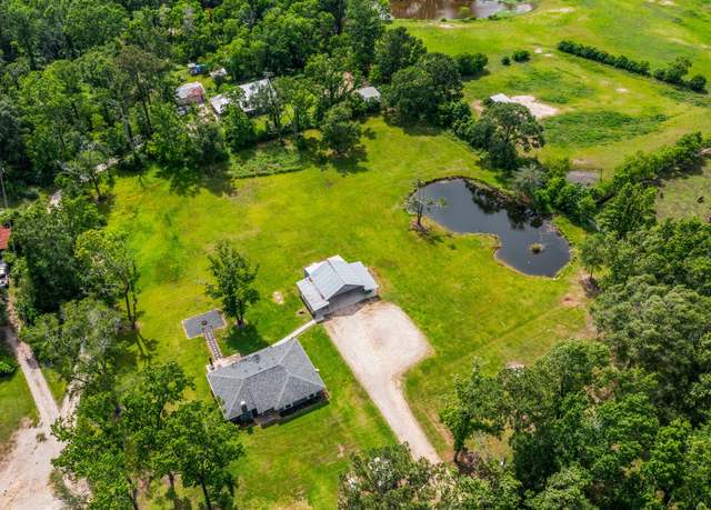 Property at 10792 Stidham Rd, Conroe, TX 77302, 3 beds, 2 baths