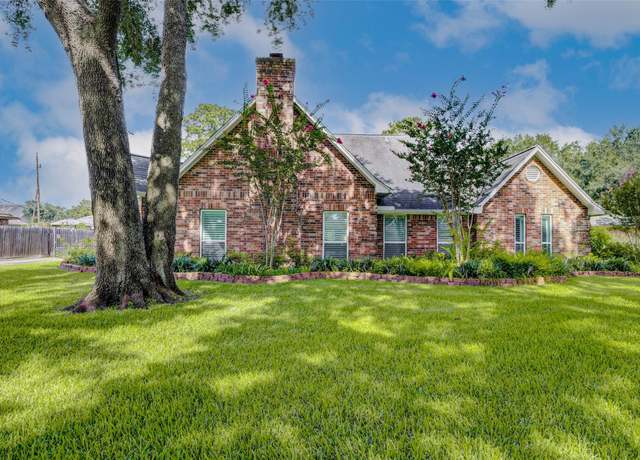 Property at 2926 E Elm Cir, Katy, TX 77493, 4 beds, 2.5 baths