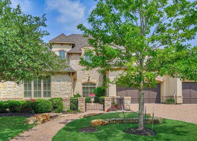 Property at 61 Parkgate, Shenandoah, TX 77381, 5 beds, 5.5 baths