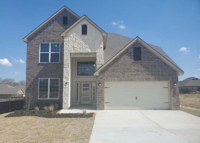 Property at 2025 Winepress Rd, Brenham, TX 77833, 4 beds, 2.5 baths