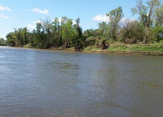 Property at 501 Pecan Valley Dr, Wharton, TX 77488